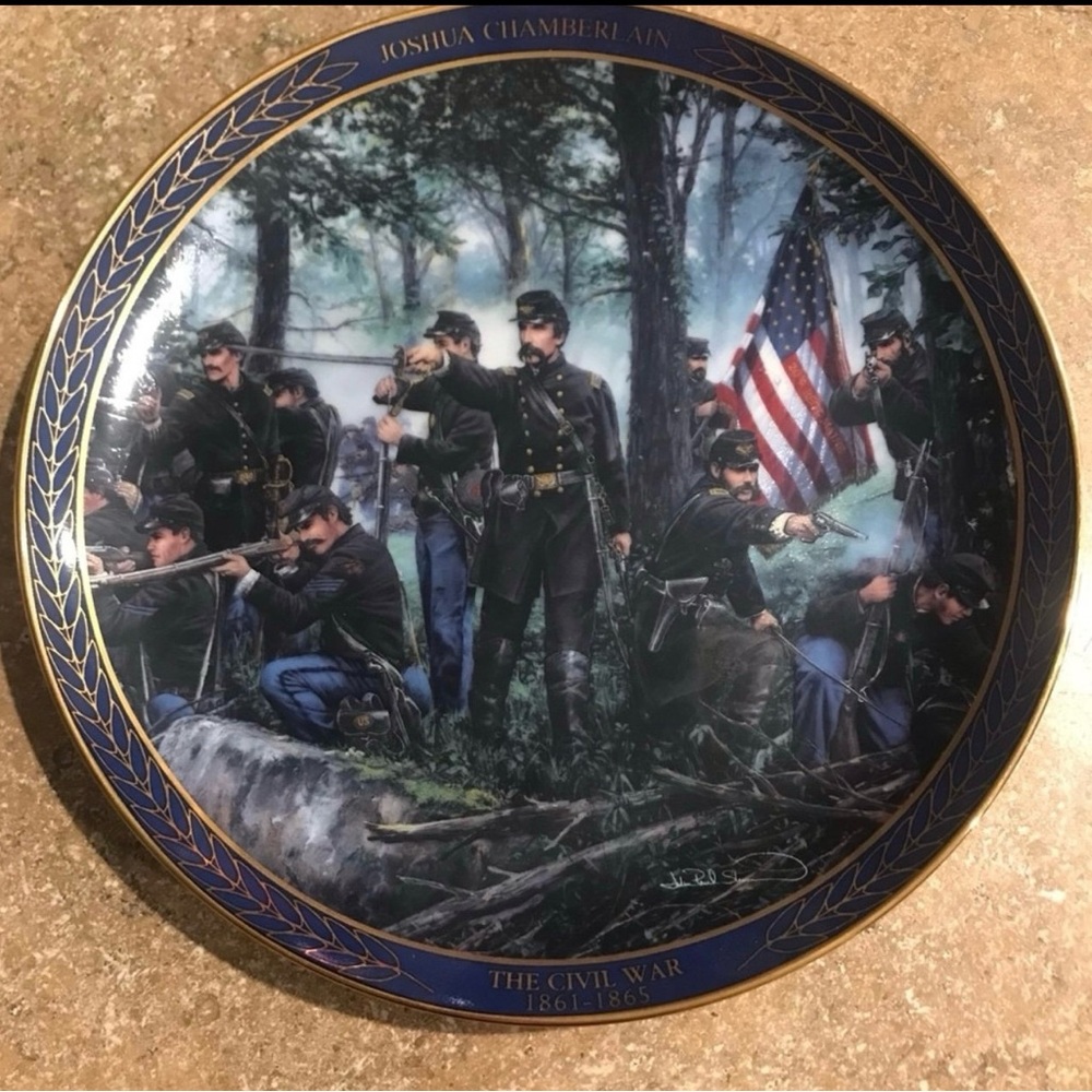 The Bradford Exchange Blue and Gold Civil War Plate